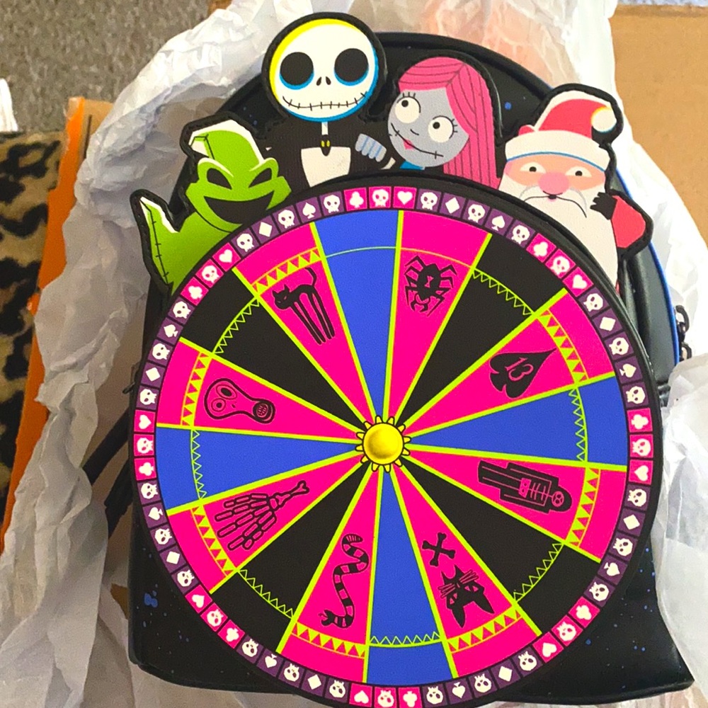 Loungefly Oogie Boogie(Moving roulette) Mini backpack! BNIB !π€ππππππ²π - Picture 6 of 15